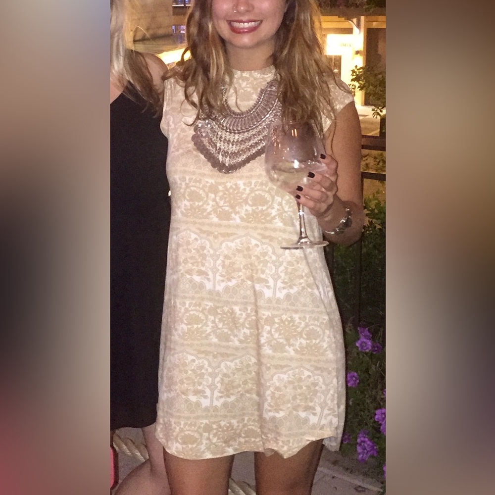 Novella Royale Goldie Dress Tan